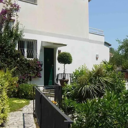 Apartment Sehr Gepflegt Eingerichtete Mit Herrlicher Meerblickterrasse Diano Marina